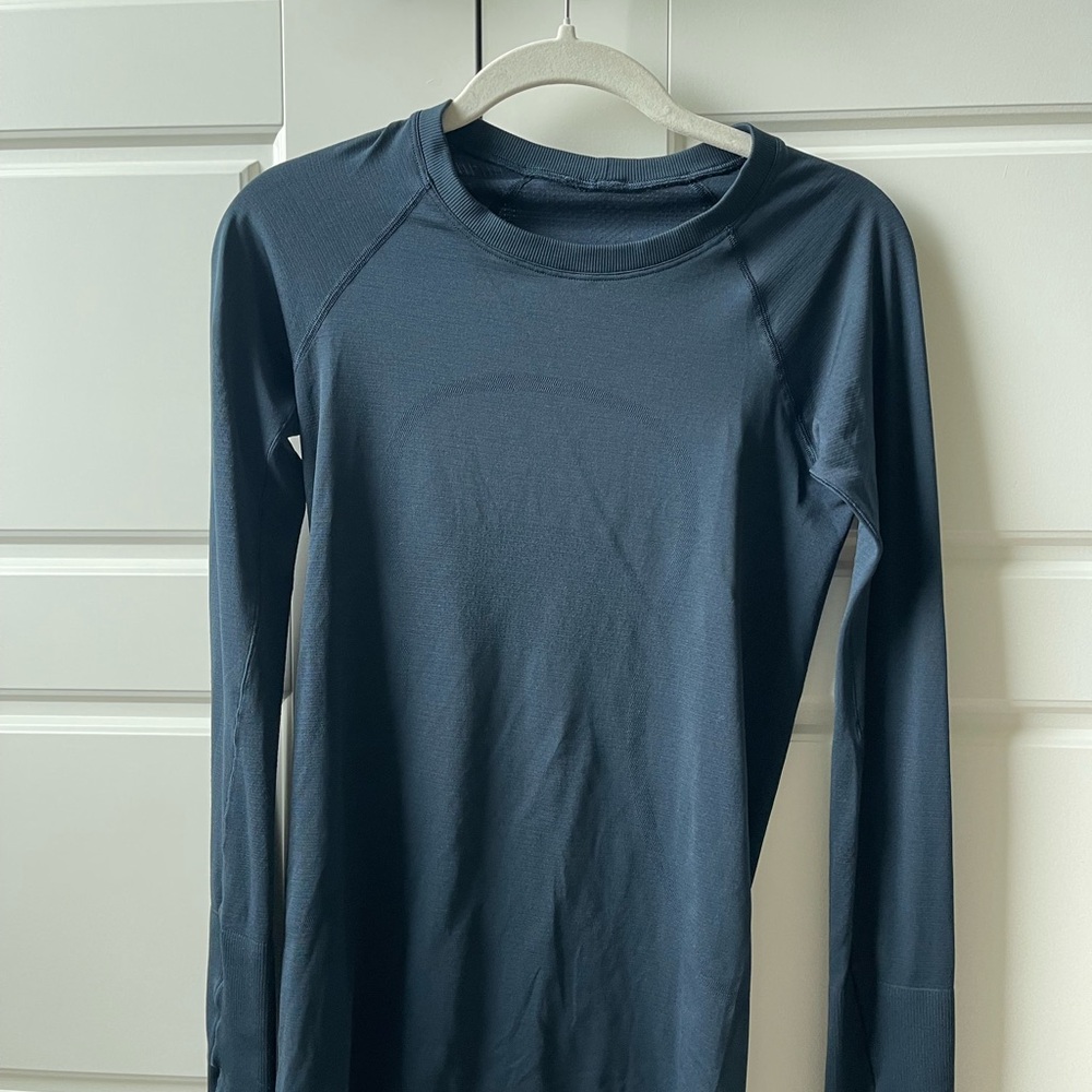 Lululemon Blue Sleeve Athletic Top